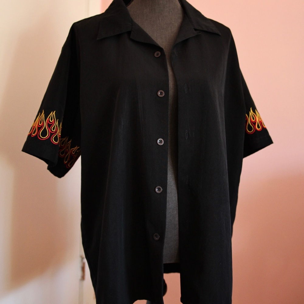 Urban Rags men's shirt size large
